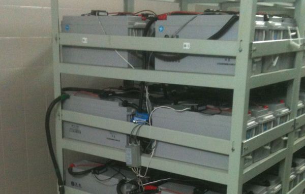 UPS蓄電池在線監(jiān)測系統(tǒng)