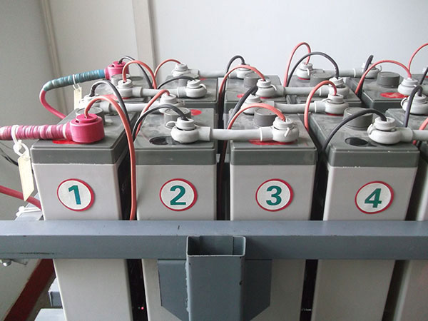 通信機(jī)房蓄電池監(jiān)測(cè)