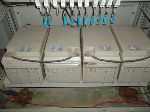 蓄電池在線監(jiān)測(cè)