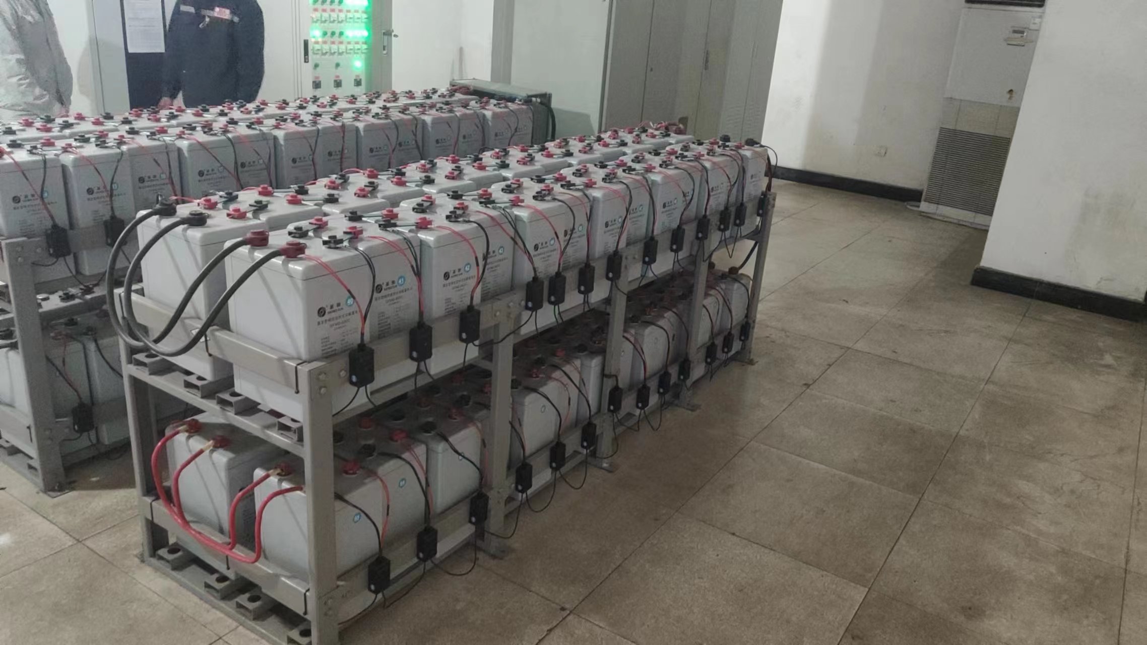 想了解蓄電池在線監(jiān)測系統(tǒng)的優(yōu)勢嗎？