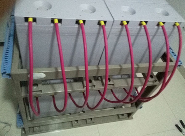 機(jī)房蓄電池在線監(jiān)測