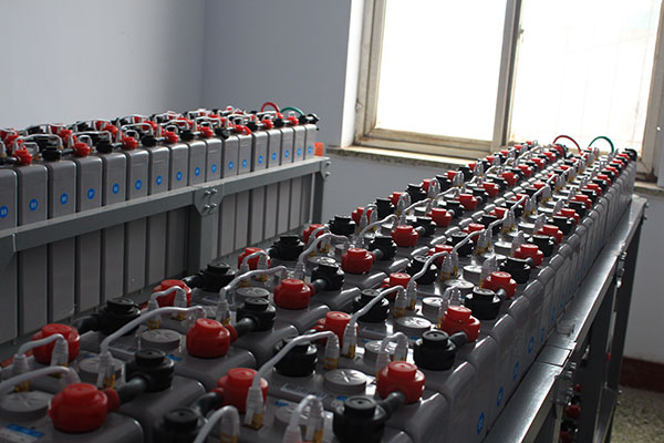 蓄電池在線監(jiān)測(cè)設(shè)備