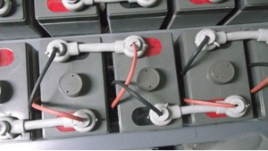 關(guān)于UPS電池在線(xiàn)檢測(cè)管理系統(tǒng)的介紹！