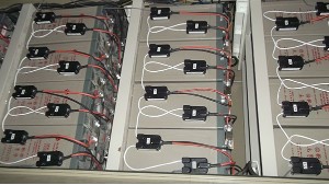 鈺鑫電氣：你知道如何實時監(jiān)測UPS蓄電池？