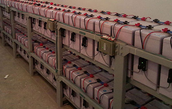 蓄電池監(jiān)測模塊