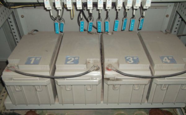 蓄電池維護(hù)管理