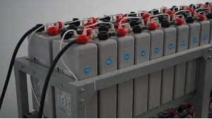 你知道造成蓄電池充電發(fā)熱的原因是什么嗎？