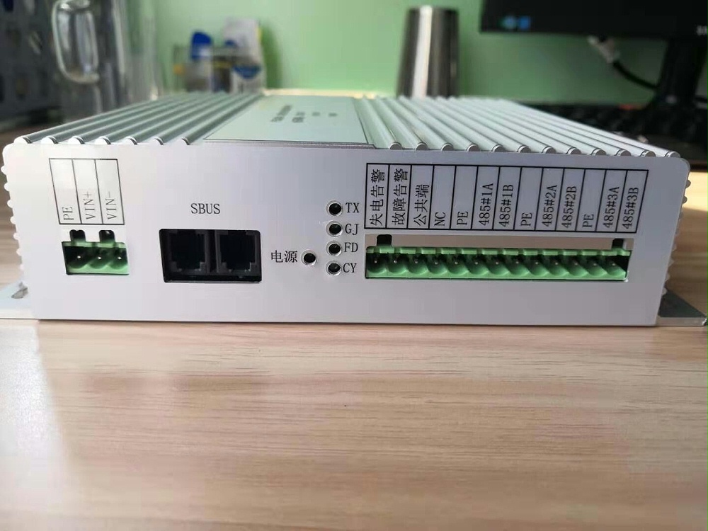 YX-M06 蓄電池在線監(jiān)控裝置